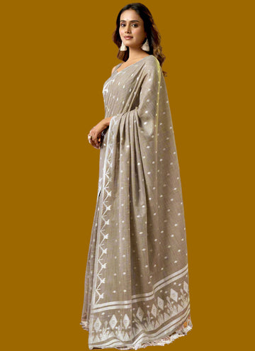 Brown Pure Cotton Jamdani Saree with Floral & Leaf Butti Weaving