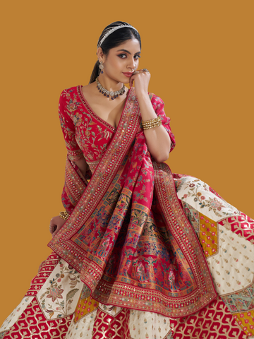 White Banarasi silk lehenga with jacquard dupatta for bridal elegance